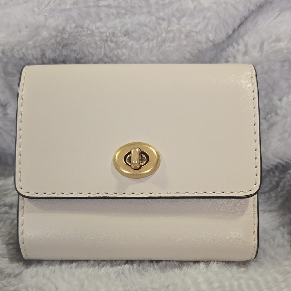 Coach Cream Leather Women's Wallet